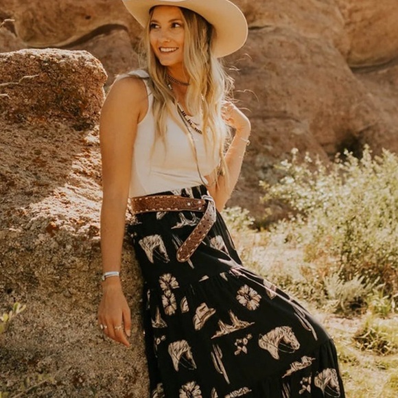 Western Dresses & Skirts - Black Western Print Tiered Ruffled High Waist Maxi Skirt 2XL Size Horses Cowboy